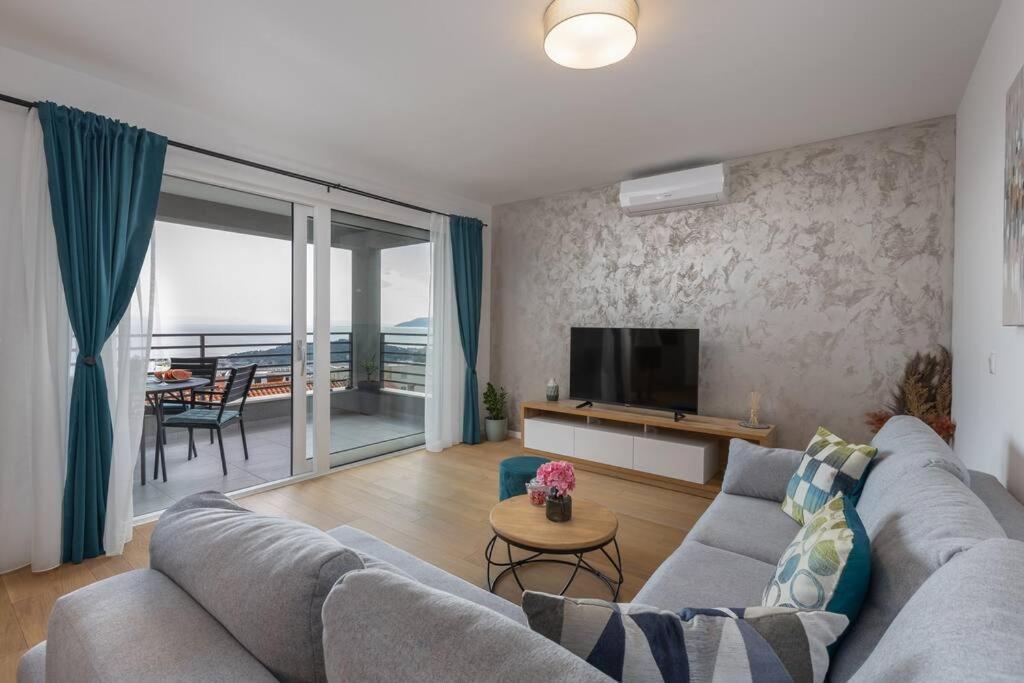 Apartment Luxury Iva-makarska